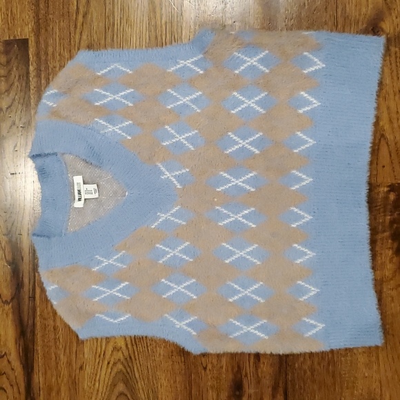 William Rast Jackets & Blazers - Womens William Rast blue argyle sweater vest size M